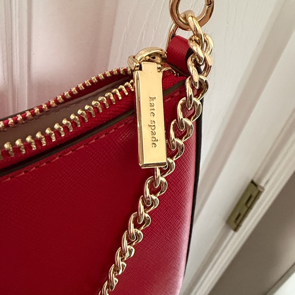 EUC - LIKE NEW - Kate Spade Red Convertible Bag with Gold Chain Detail - Picture 4 of 16